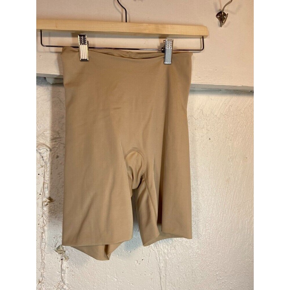 SPANX WOMENS SMALL BODY SHAPER SHORTS TAN
